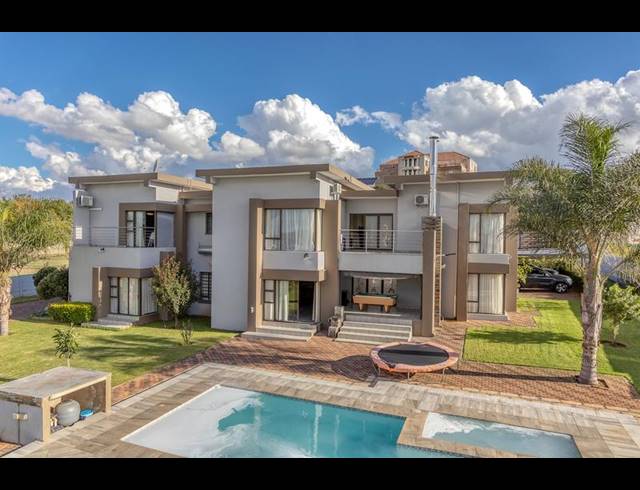 7 BEDROOM HOUSE FOR SALE IN CHANCLIFF